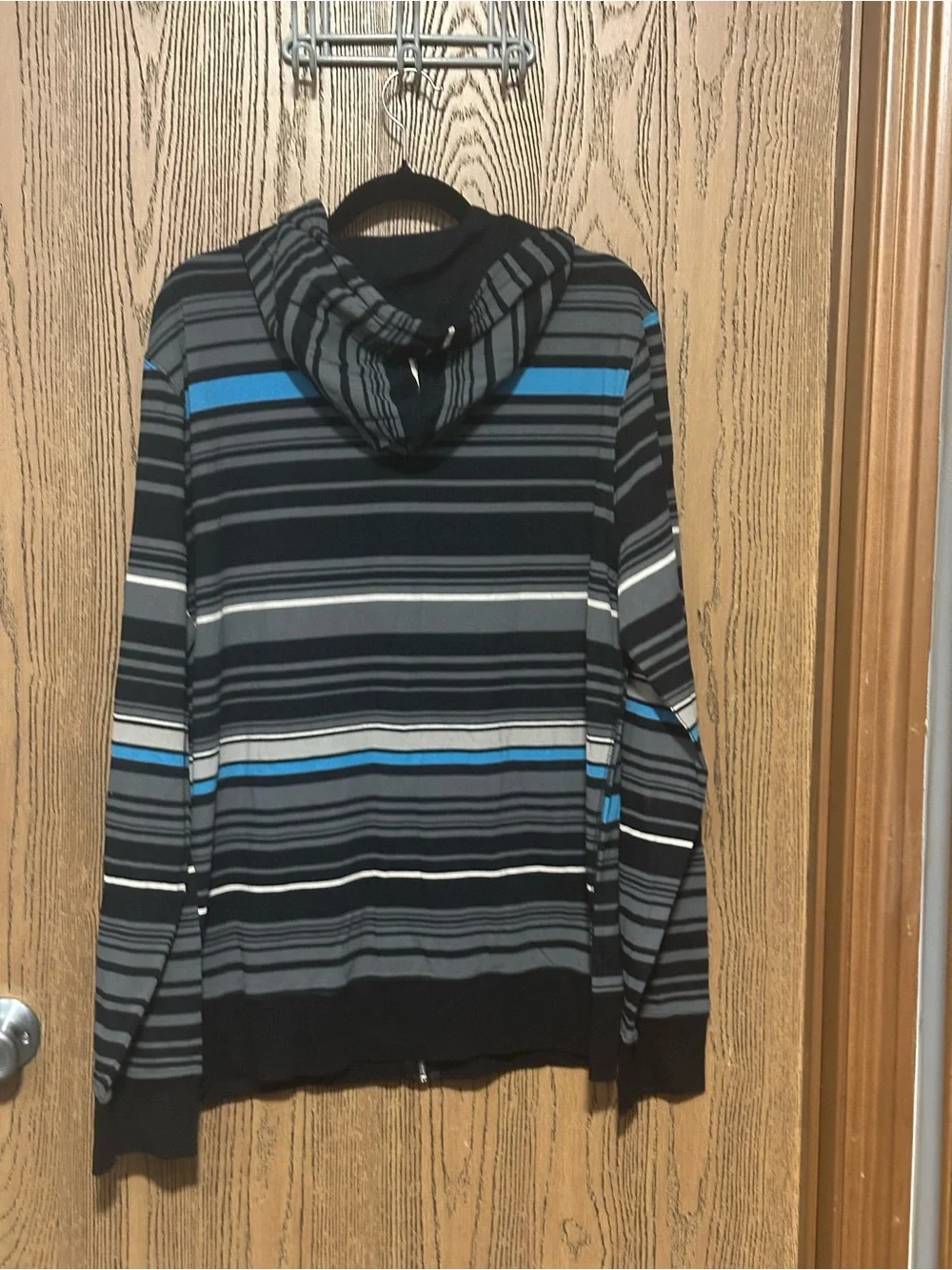 Men’s XL Hot Topic Striped Zip-Up Hoodie Blue, Gray & Black Y2K NOS NWT Unisex